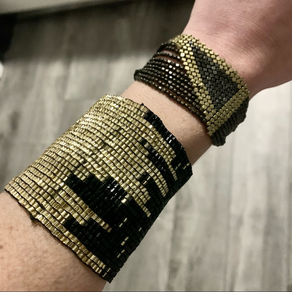 NWT Ink + Alloy beaded bracelet gold and black